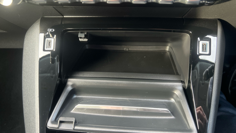 Peugeot 208 1.2 PureTech 100 Allure Premium 5dr Petrol Hatchback